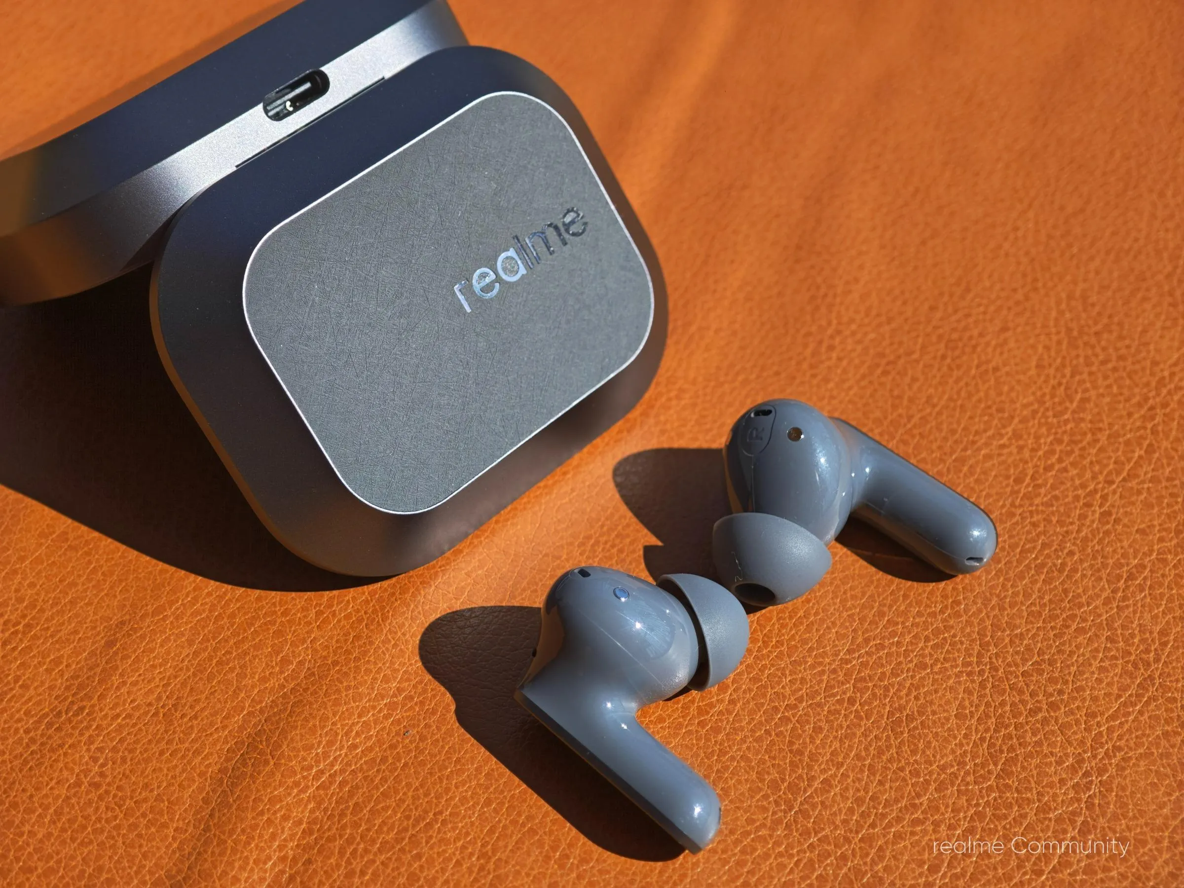 Realme Buds Air 8 True Wireless Stereo (TWS) Earbuds (55dB Smart ANC)