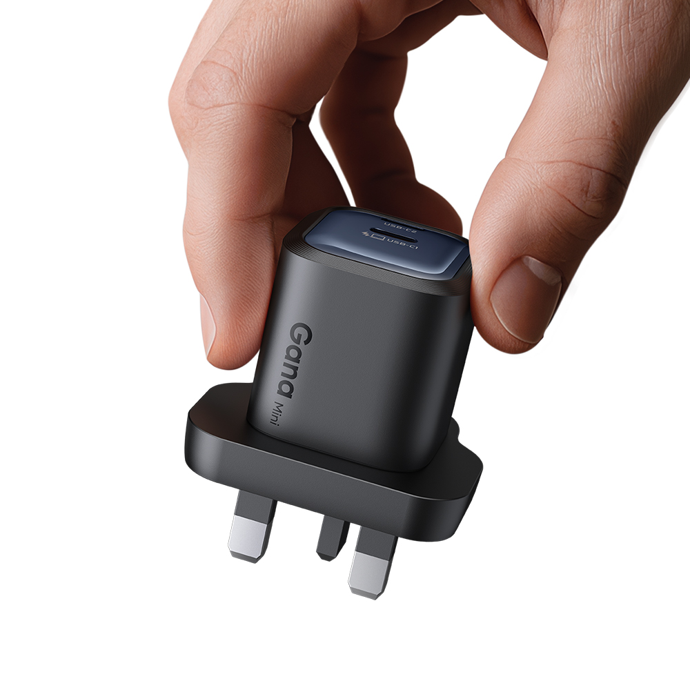 Mcdodo Nano 45W Gan Mini Fast Charging Kit includes 240W C to C Cable-Black
